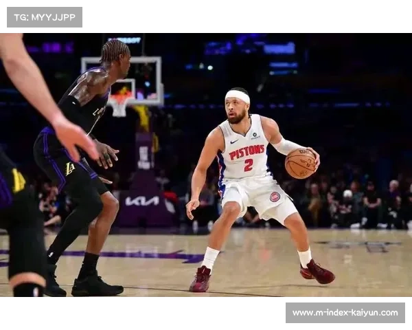 活塞防守篮板保护不力，二次进攻失分率高居联盟前列